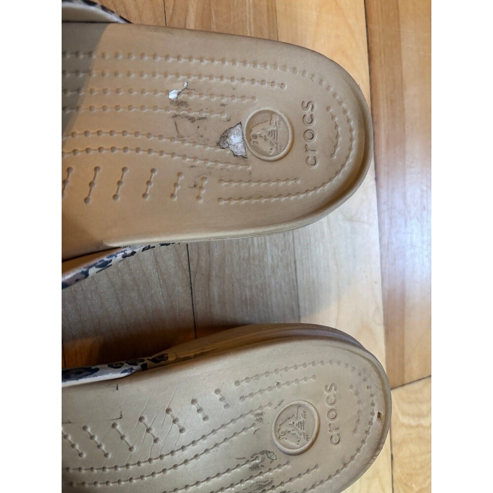 Crocs Patricia II Leopard 10 Cheetah Print Wedge Strappy Slides Sandals - Picture 3 of 6
